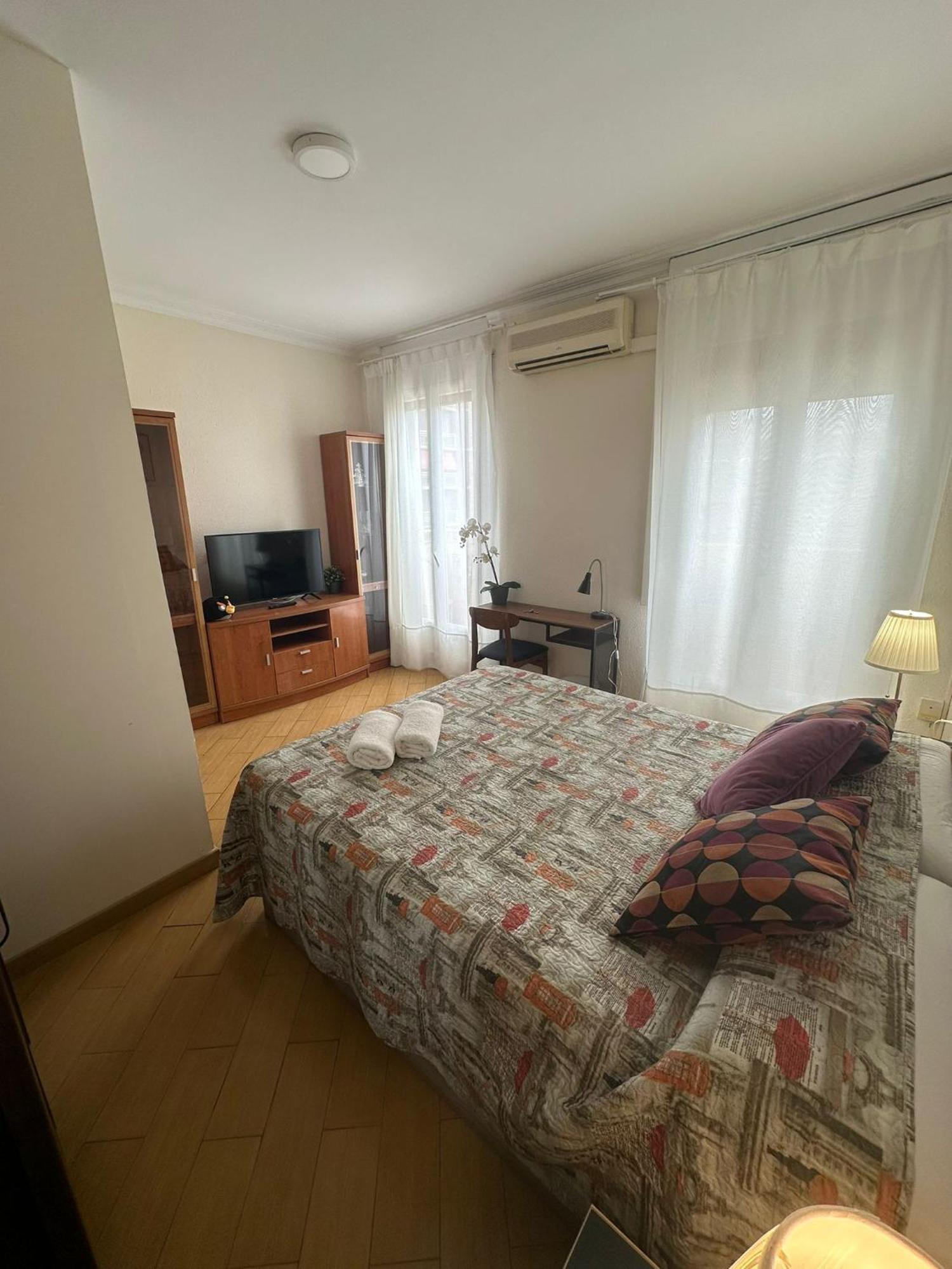 Rooms Nueva Valencia Barcelona Kültér fotó